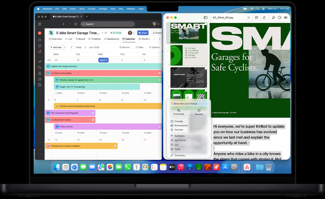 Aplikace Asana a Keynote na obrazovce MacBooku Pro