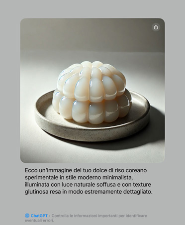 L’immagine di una versione sperimentale di un dolce di riso coreano tradizionale e la spiegazione delle caratteristiche della foto generata da Apple Intelligence con l’integrazione di ChatGPT